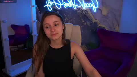 Snapshot of tinynataliee chatting on 06.30.26 tinynataliee online show from 06.30.26