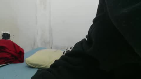 tinyslut66 online show from 10.17.25