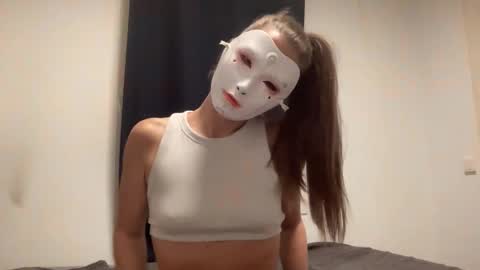Snapshot of tipsytinkerbell chatting on 09.30.25 Tinks online show from 09.30.25
