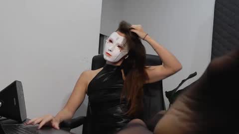 Tinks online show from 02.20.26