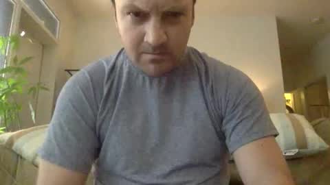 Snapshot of tiptop1088 chatting on 03.06.25 tiptop1088 online show from 03.06.25