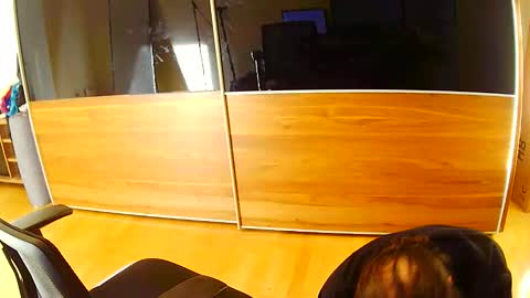 Tirolerboy27 online show from 11.13.25