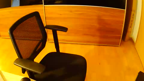 Tirolerboy27 online show from 02.19.26