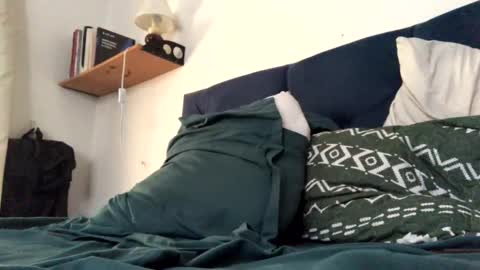 Snapshot of titanenh chatting on 02.09.25 Titan online show from 02.09.25