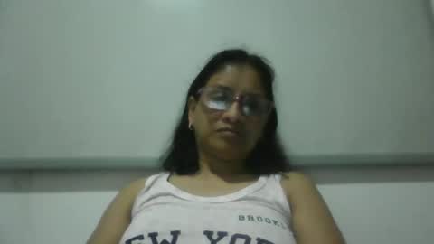 Ester online show from 01.10.26