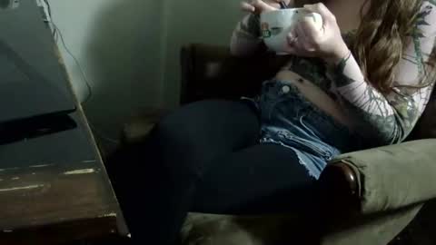 Snapshot of tittygirl8 chatting on 03.03.25 Tittygirl8 online show from 03.03.25