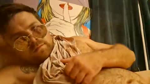 Snapshot of titwoo chatting on 10.31.25 titwoo online show from 10.31.25