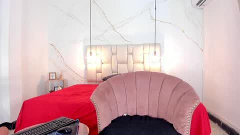 Tivizay online show from 12.02.24