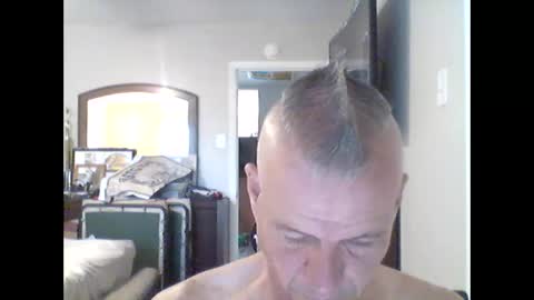 Snapshot of tnash24 chatting on 09.30.25 tx46m online show from 09.30.25