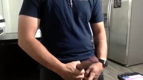 Snapshot of tnich28 chatting on 10.13.25 tnich28 online show from 10.13.25