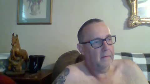 Snapshot of tnvols1968 chatting on 10.26.25 Vols online show from 10.26.25