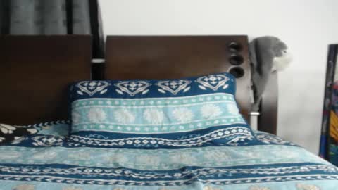 Andres Independent Model online show from 02.12.26