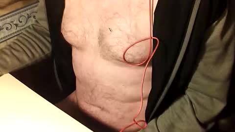 Snapshot of todd_mmmm chatting on 11.17.25 toddd mmmm online show from 11.17.25