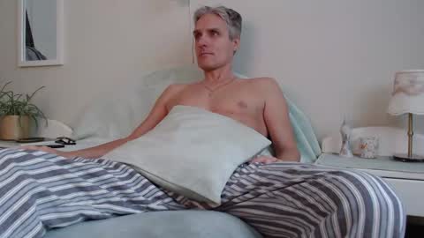 Snapshot of toffmen chatting on 12.08.24 Daniel Bisexual uncut 20cm online show from 12.08.24