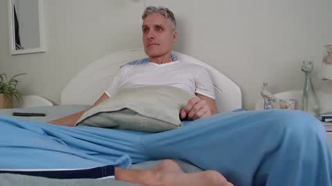 Snapshot of toffmen chatting on 01.11.25 Daniel Bisexual uncut 20cm online show from 01.11.25