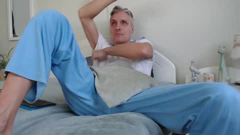 Snapshot of toffmen chatting on 01.12.25 Daniel Bisexual uncut 20cm online show from 01.12.25