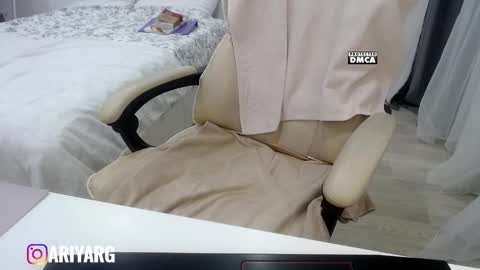 Arina online show from 01.02.25