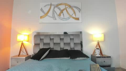 Snapshot of tokiioo1 chatting on 11.04.25 tokio online show from 11.04.25