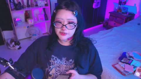 Snapshot of toky_doll chatting on 03.17.26 toky online show from 03.17.26