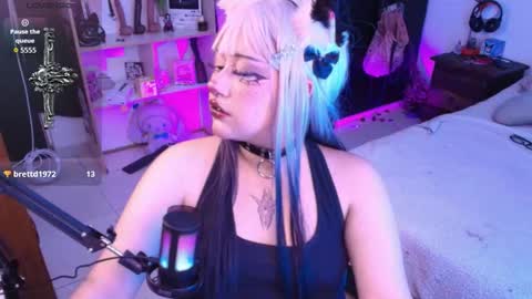 Snapshot of toky_doll chatting on 03.18.26 toky online show from 03.18.26