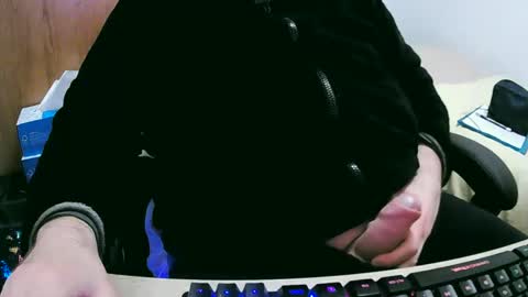 tolon408472 online show from 01.18.25