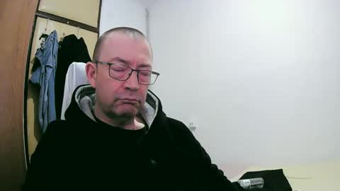 tolon408472 online show from 01.20.25