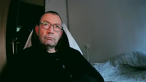 tolon408472 online show from 01.21.25