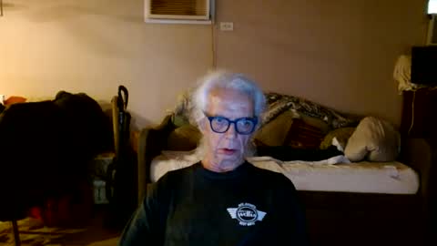 Snapshot of tom112292014 chatting on 06.22.26 tom112292014 online show from 06.22.26