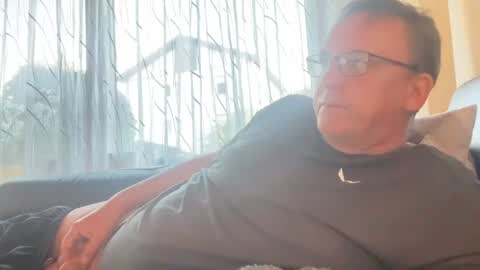 Tom online show from 07.05.26