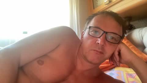 Tom online show from 07.12.26