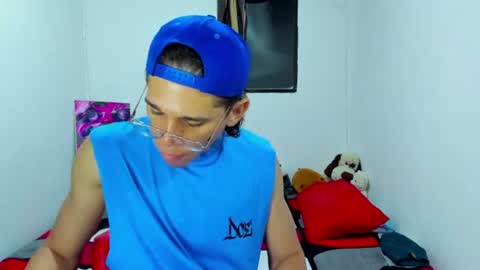 Tom Blue online show from 07.22.26