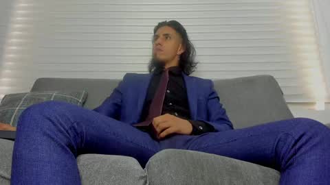 Snapshot of tom_blunt96 chatting on 12.07.24 TOM online show from 12.07.24