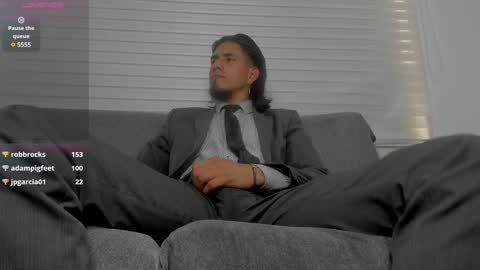 Snapshot of tom_blunt96 chatting on 12.14.24 TOM online show from 12.14.24