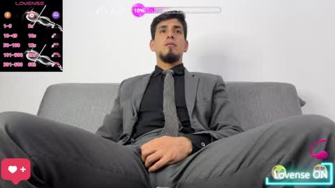 Snapshot of tom_blunt96 chatting on 04.19.26 TOM online show from 04.19.26