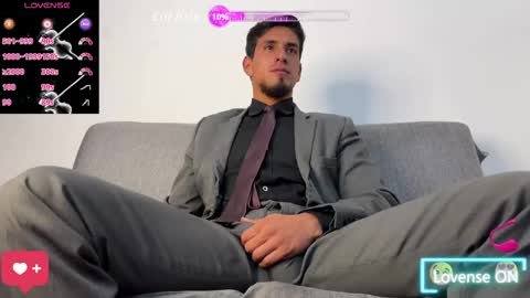 Snapshot of tom_blunt96 chatting on 04.30.26 TOM online show from 04.30.26