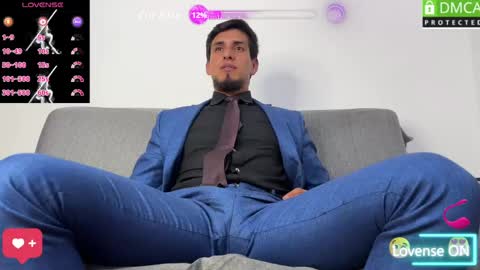 Snapshot of tom_blunt96 chatting on 05.05.26 TOM online show from 05.05.26