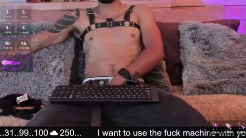 Snapshot of tom_cooper_1 chatting on 12.19.24 Master of pleasure online show from 12.19.24