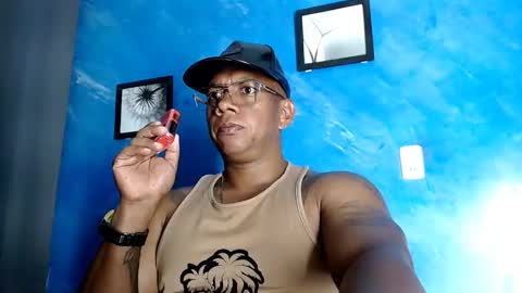 Snapshot of tom_miller chatting on 10.22.25 Tom Miller online show from 10.22.25