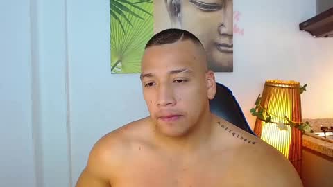Tom muscle1 online show from 12.07.24