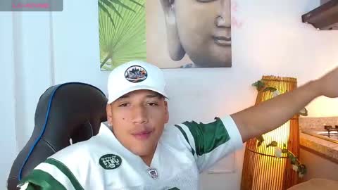 Tom muscle1 online show from 01.08.25