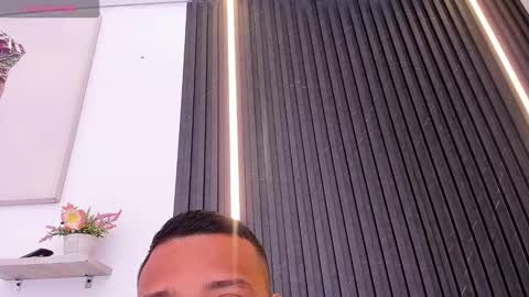 Tom muscle1 online show from 09.17.25