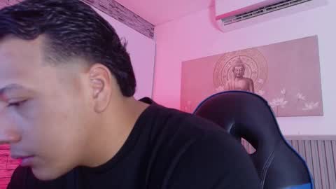 Tom muscle1 online show from 03.09.26