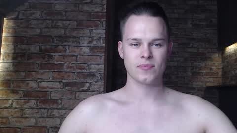 Tom online show from 11.02.25