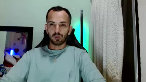 tomas gerauld. make me happy with 10000 tokens online show from 03.20.26