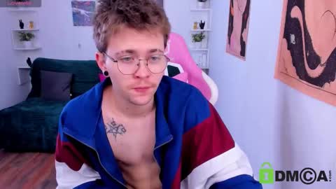 Snapshot of tomas_norton chatting on 02.05.26 tomas_norton online show from 02.05.26