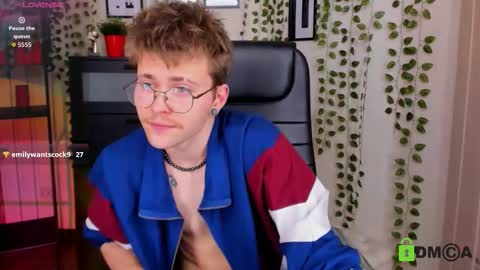 Snapshot of tomas_norton chatting on 02.11.26 tomas_norton online show from 02.11.26