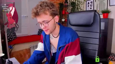 Snapshot of tomas_norton chatting on 02.25.26 tomas_norton online show from 02.25.26