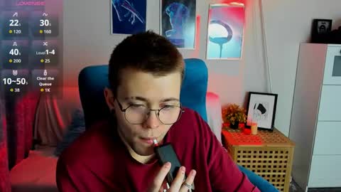 Snapshot of tomas_norton chatting on 05.01.26 tomas_norton online show from 05.01.26