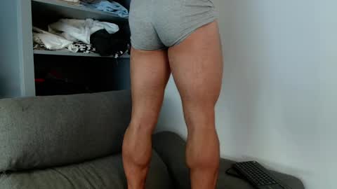 Snapshot of tomasmv chatting on 02.14.25 ONLYFANS50 OFF TODAY online show from 02.14.25