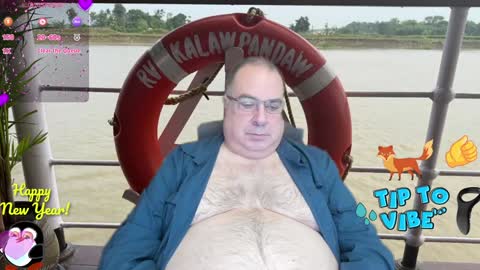 Tomaz62a online show from 12.30.24